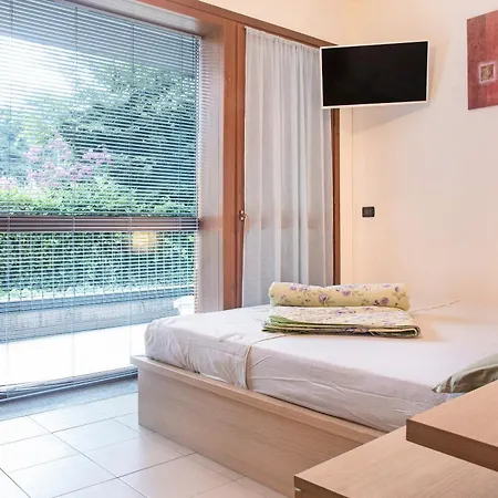 Apartamento A Due Passi Dal Laveno-Mombello