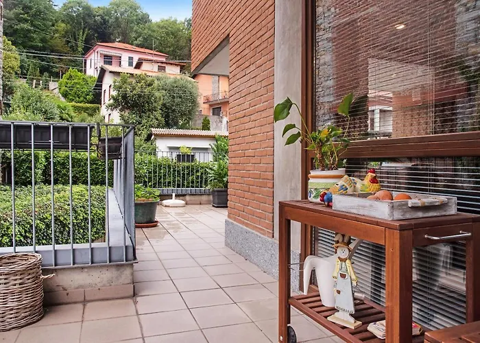 A Due Passi Dal 라베노-몸벨로